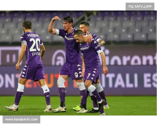 佛罗伦萨主场对阵都灵，主队为脱离降级区而战